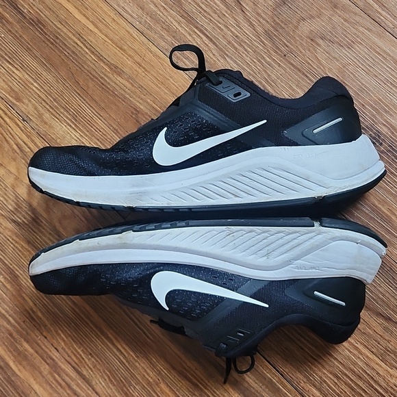 Nike Air Zoom Structure 23 Black White size 11.5 - Picture 4 of 9